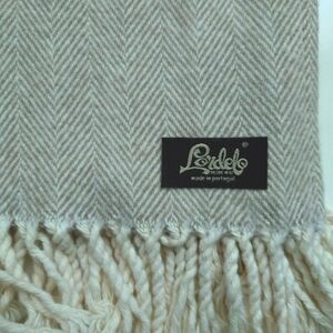 New LORDELO Cotton Herringbone Throw Beige